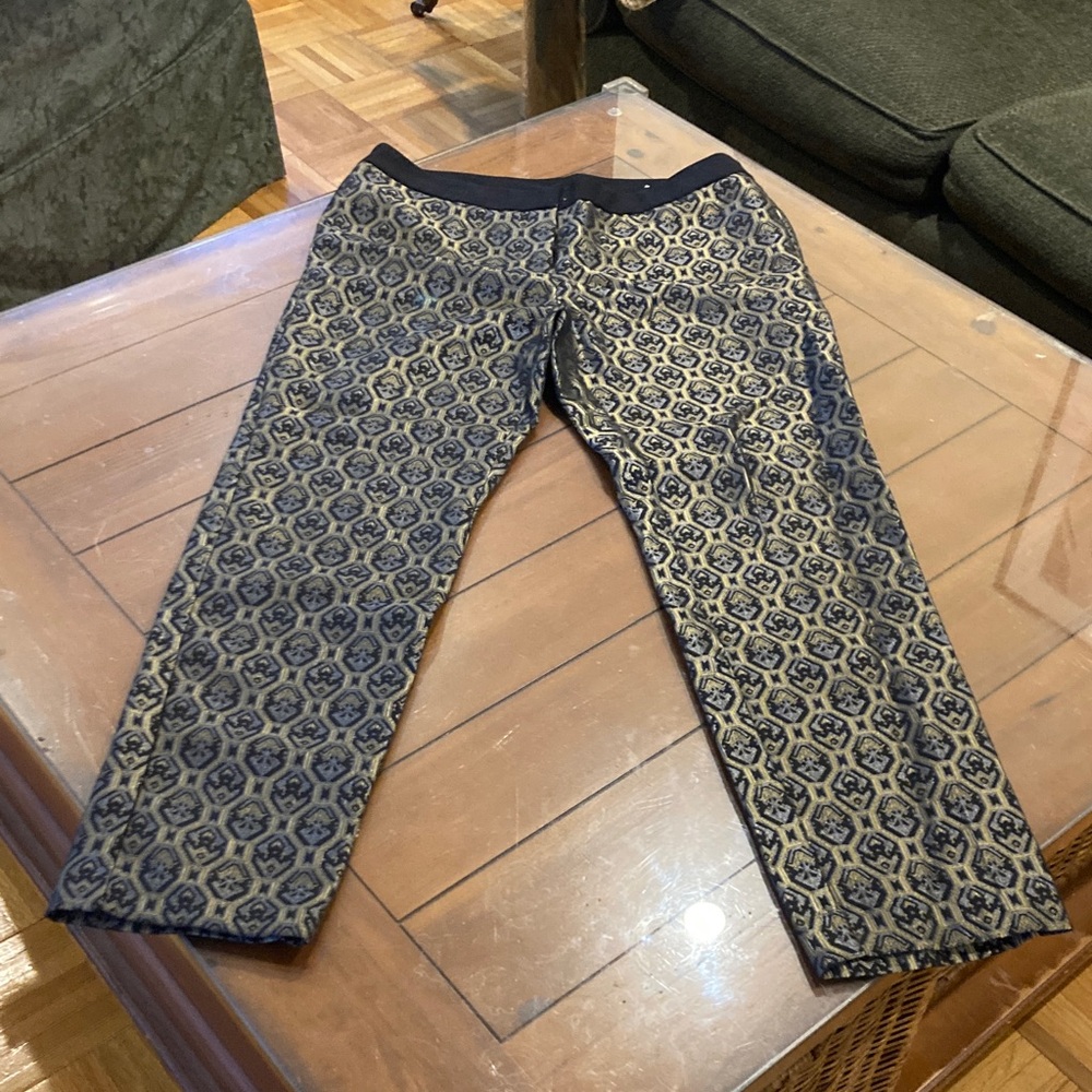 Worthington Black and Gold Patterned Pants